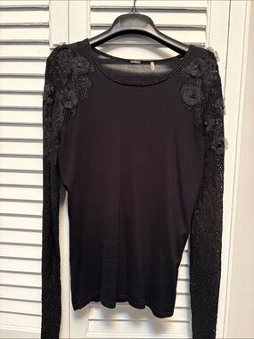 Elite Tahari Black Embellished Long-Sleeve Women's Sweater size Medium